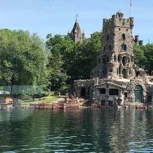 Meet your Posher, Sofia